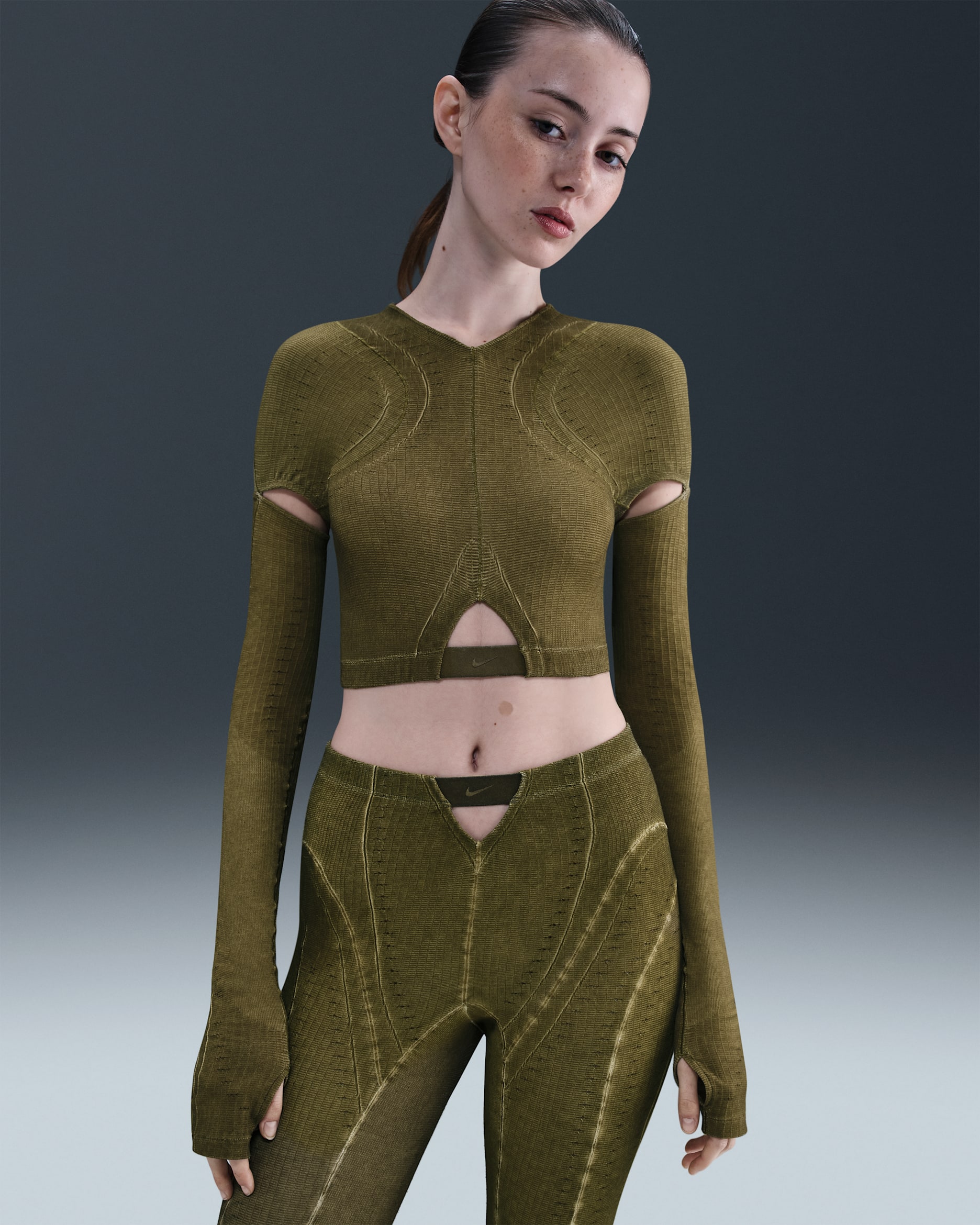 KNWLS Nike Women's Ghost Top. Nike JP